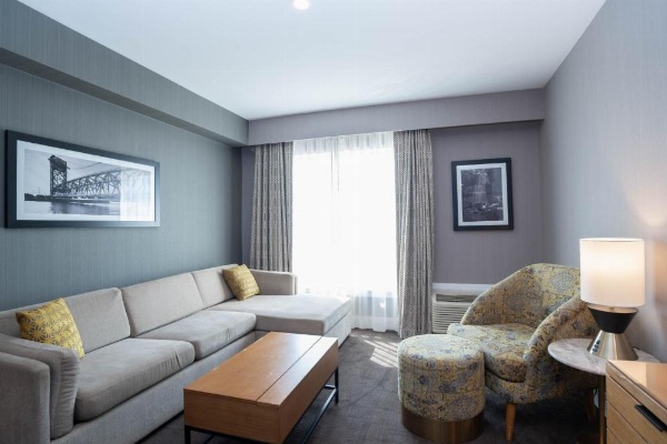 Sandman Hotel Hamilton image 29